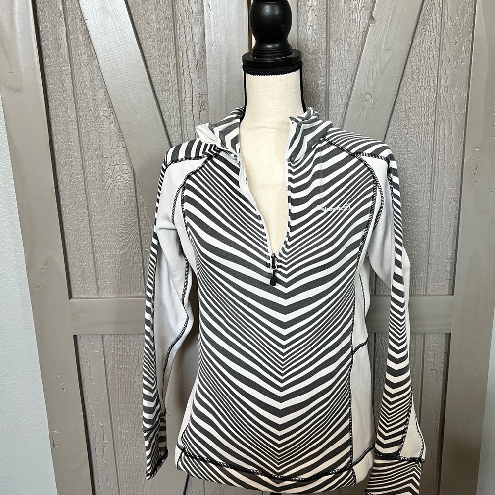 Avalanche Monochrome Striped Apparel